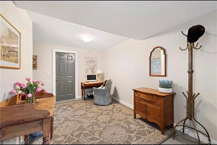 2 bed, 1.5 bath, 986 sqft, $3,250 — Photo 4