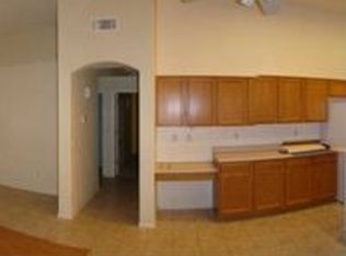 8724 E Peralta Ave, Mesa, AZ 85212