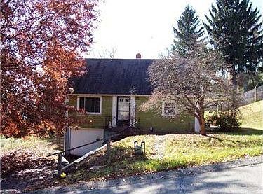 1st image of 215 Auburn St