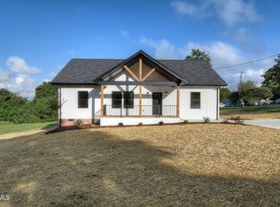 302 Cherry Tree Ln, Elizabethton, TN 37643