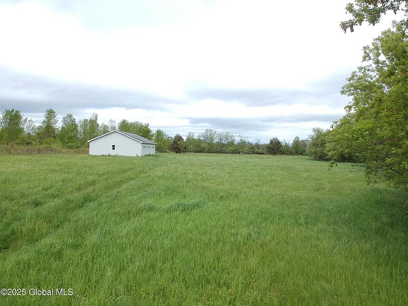 3rd image of 264 Switzer Hill Road