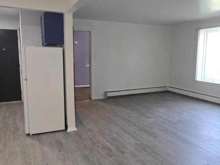 18450 Lahser Rd #1 — Photo 8