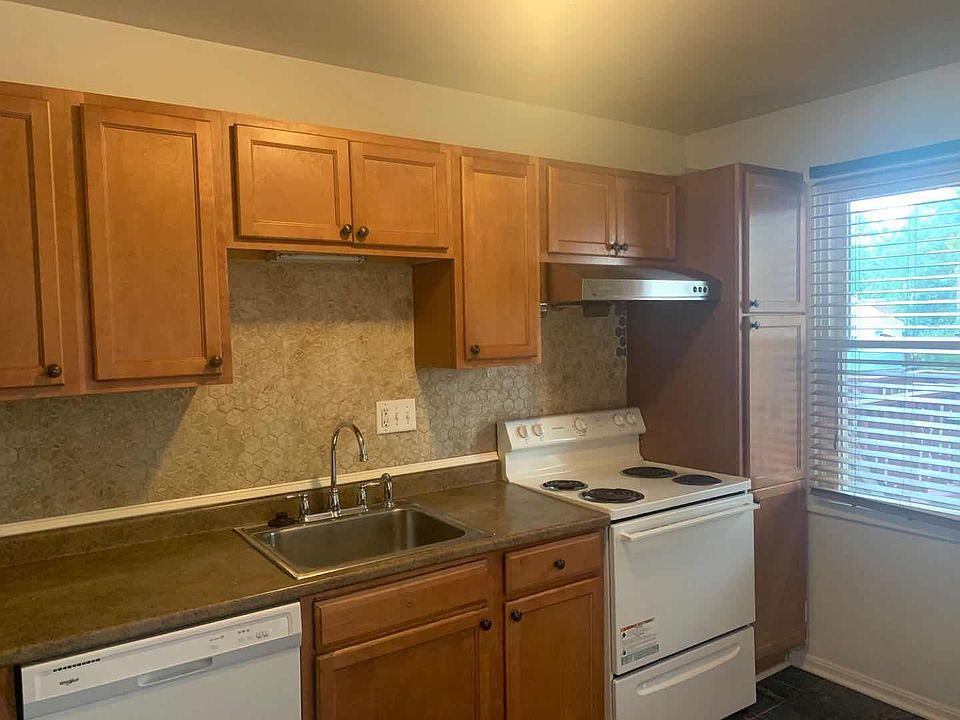 21 Monhegan Ct 28B, Baltimore, MD 21236 Zillow