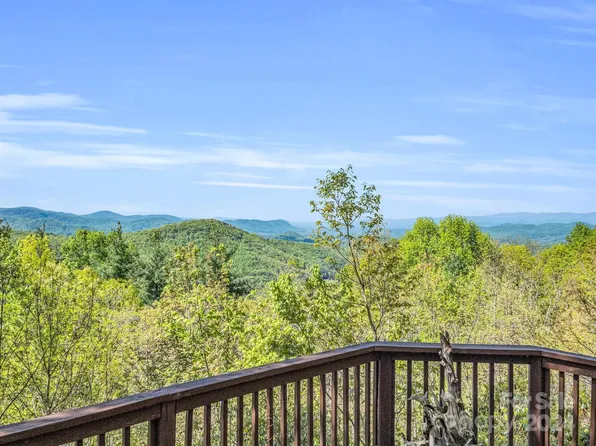 195 Spring Mountain Rd, Fairview, NC 28730