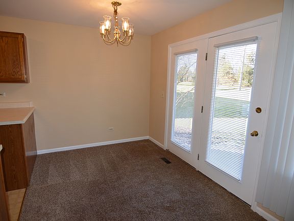 5th image of 223 Brett Cir Unit B