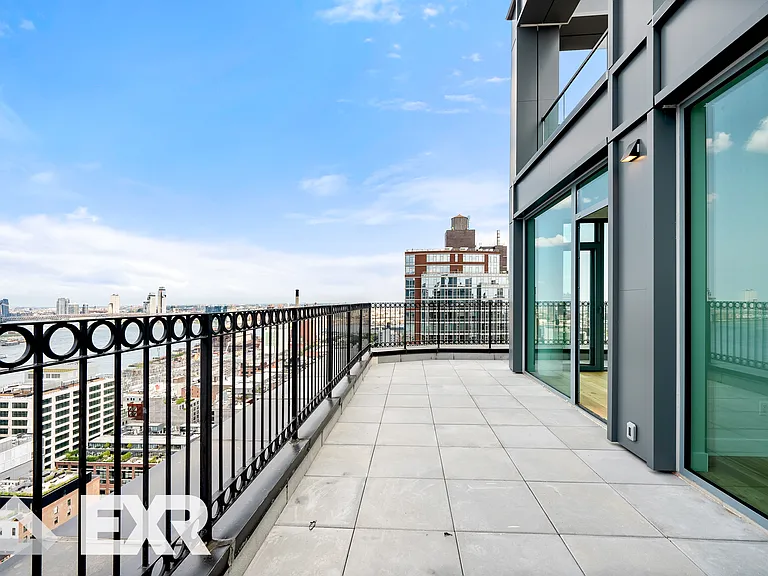 69 Adams St #25F — Photo 11