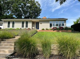 2553 Summit Rd, Wall Township, NJ 08736