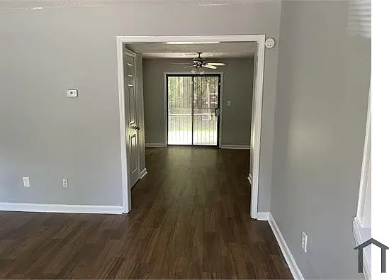 939 Silverwood Dr — Photo 10