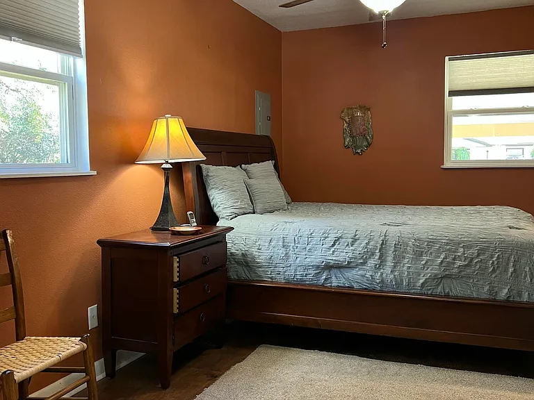 2 Fleetwood Pl — Photo 15