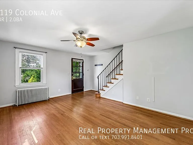 1119 Colonial Ave — Photo 11