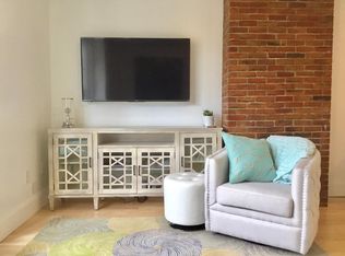 289 Spring St APT 1, Portland, ME 04102