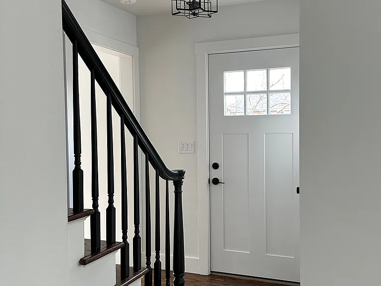 Front entry, with adjacent entry hall closet.