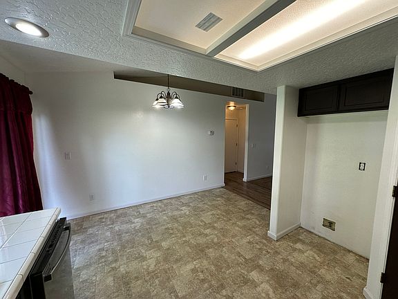 4th image of 506 Stony Meadow Dr