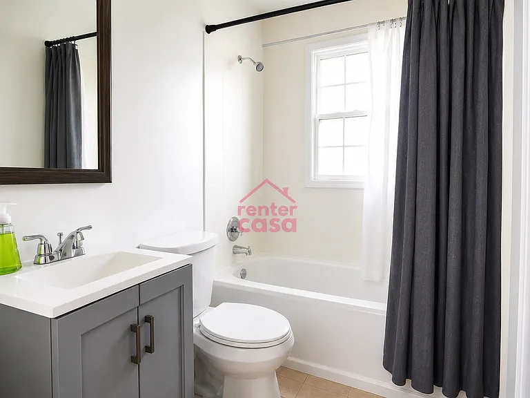 835 Custer St — Photo 8