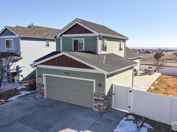 2nd image of 3504 Willow Dr