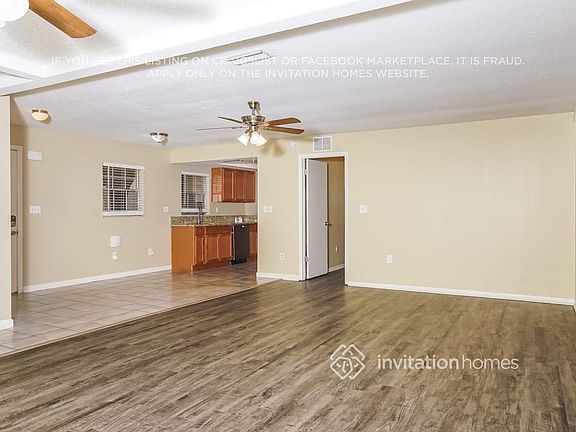 4th image of 2801 20th Avenue Dr W