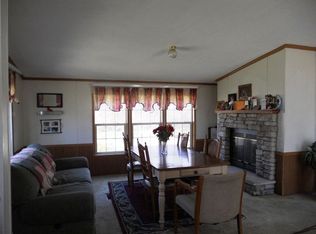 1031 Harmon Rd, Ashtabula, OH 44004