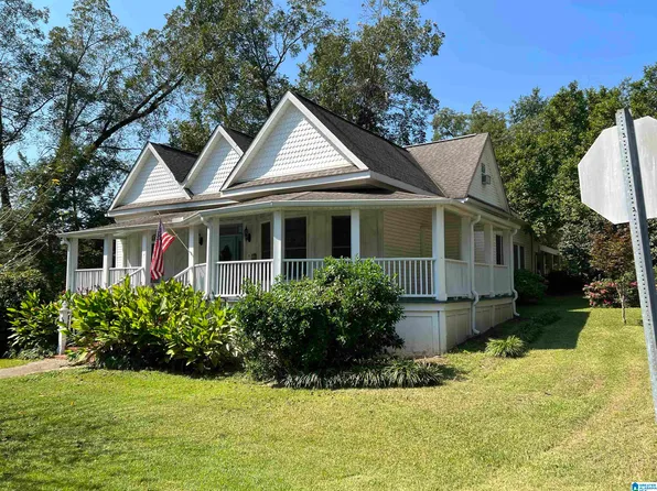 285 Market St, Centreville, AL 35042