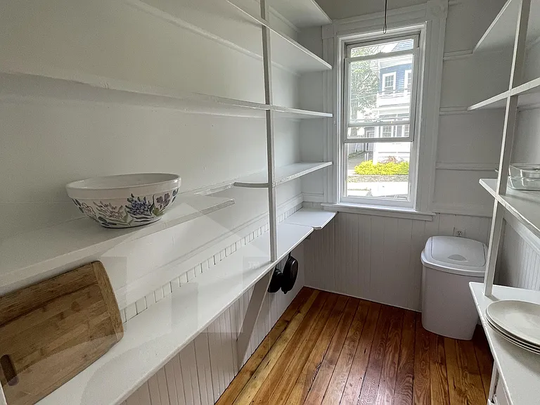 11 Windsor Rd #1 — Photo 7