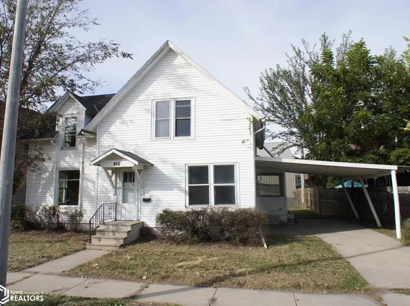 509 1st St, Webster City, IA 50595