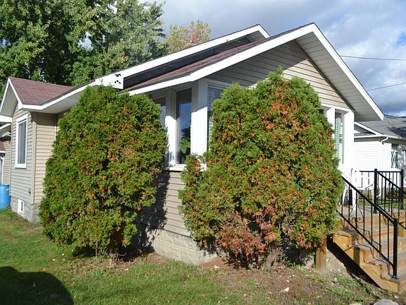 2nd image of 211 E 2nd St