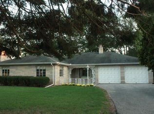 815 Huddle Rd, Napoleon, OH 43545