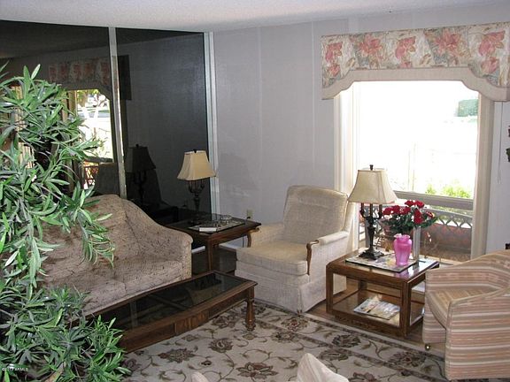 3rd image of 10102 W Candlewood Dr