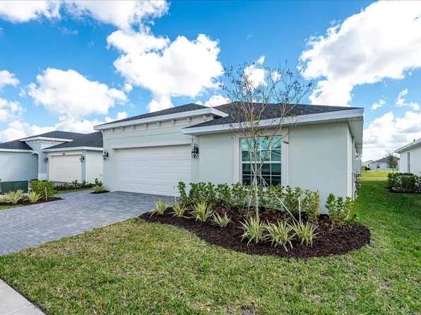 6331 NW Windwood Way, Port St Lucie, FL 34987