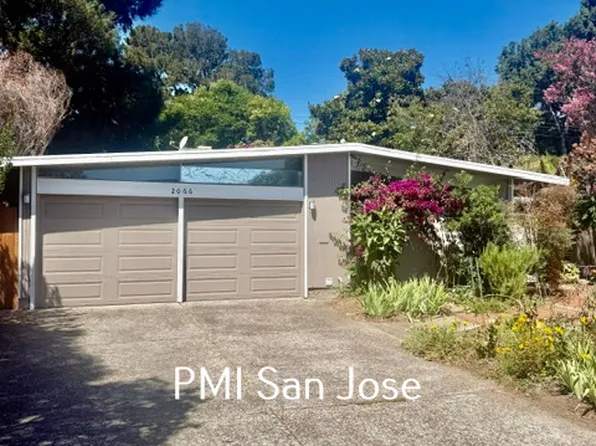 2066 Sandalwood Ct, Palo Alto, CA 94303