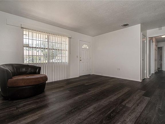 2nd image of 3680 Trianon Dr