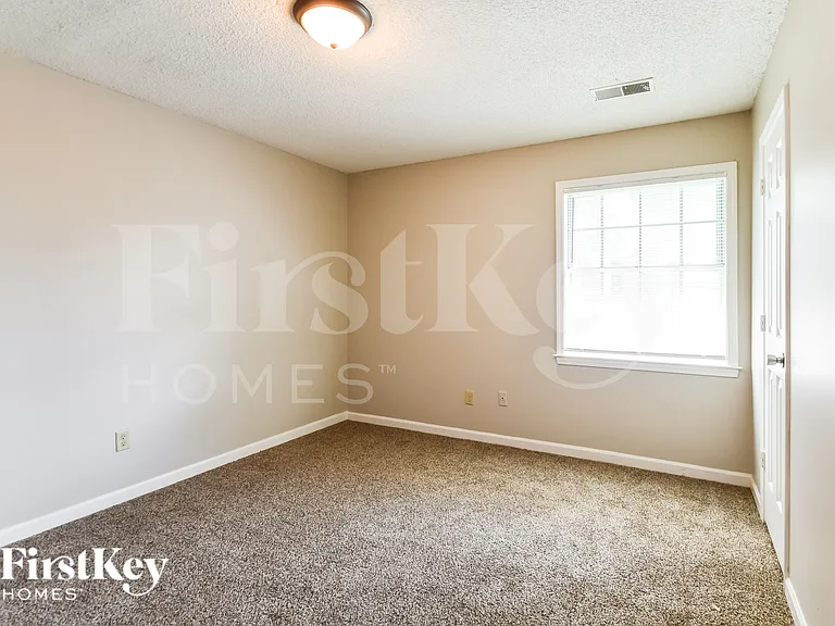 4110 Friendship Ln — Photo 15