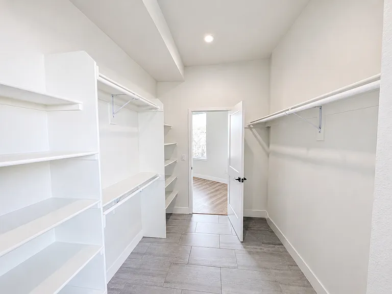 3033 N Speer Blvd #3 — Photo 12