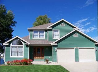 493 Pine Lake Ct, Holland, MI 49424