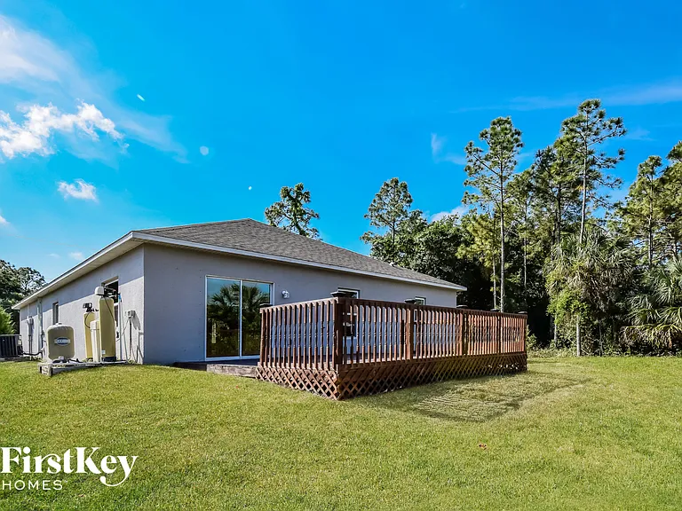 3379 Toluca Ter — Photo 15