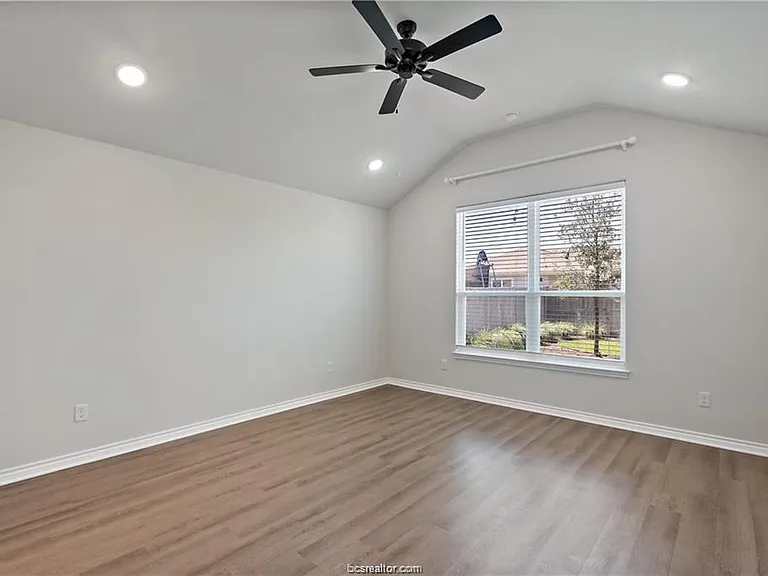 3429 Omaha Ct — Photo 18