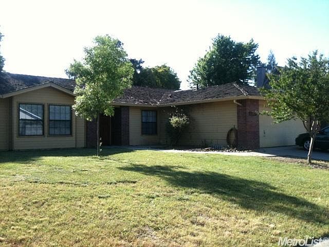 1st image of 18500 Milford Dr