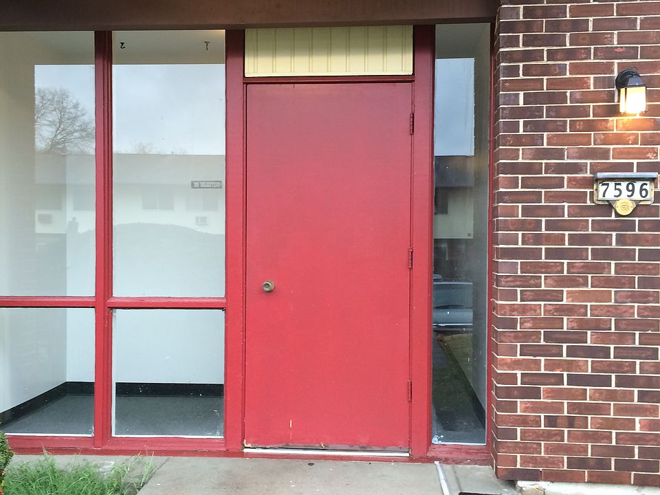 1st image of 7596 Hazelcrest Dr APT G