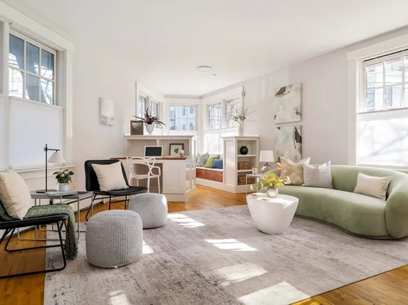 432 Norfolk St APT 1H, Somerville, MA 02143