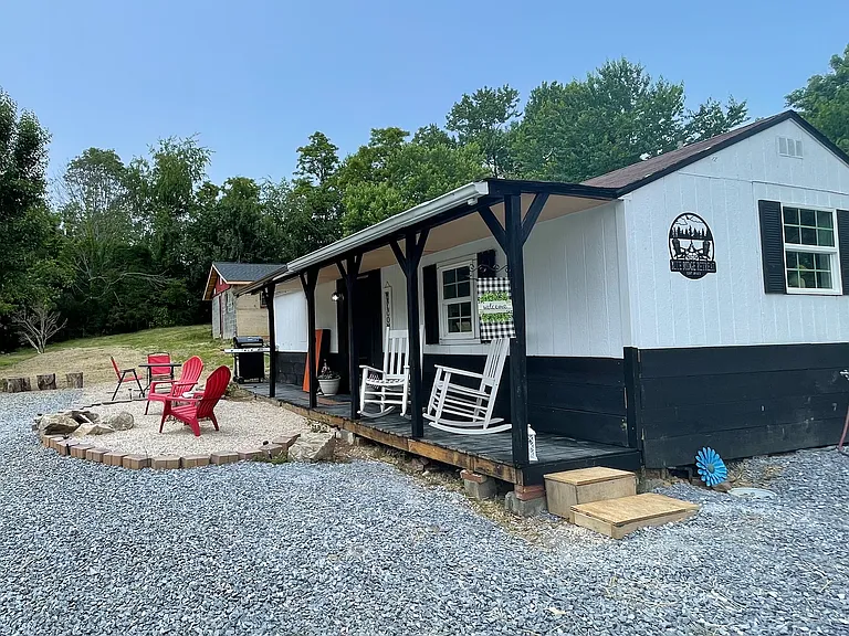 317 Bulldog Miller Rd — Photo 2