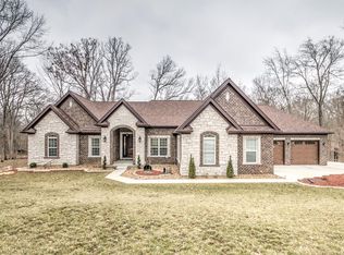 106 Castle Creek Ct, O'Fallon, MO 63366