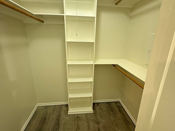 2nd image of 208 Etta Ave