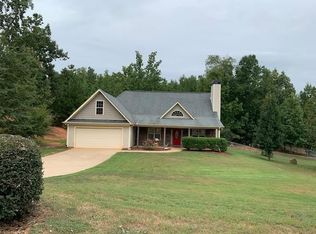 105 Red Oak Dr, Barnesville, GA 30204