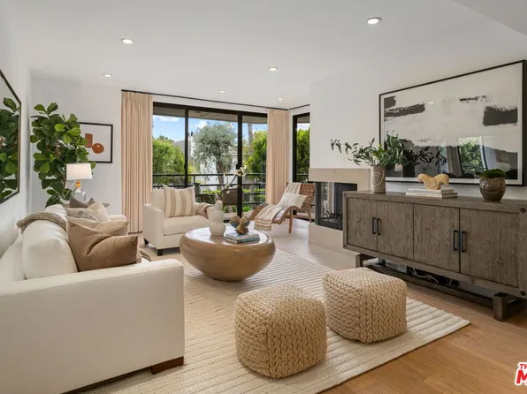 2940 Neilson Way Unit 204, Santa Monica, CA 90405