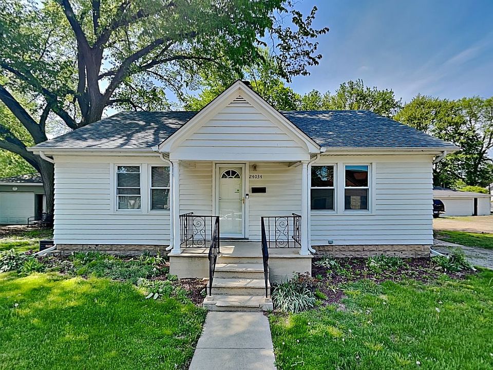 1st image of 24034 W Oak St