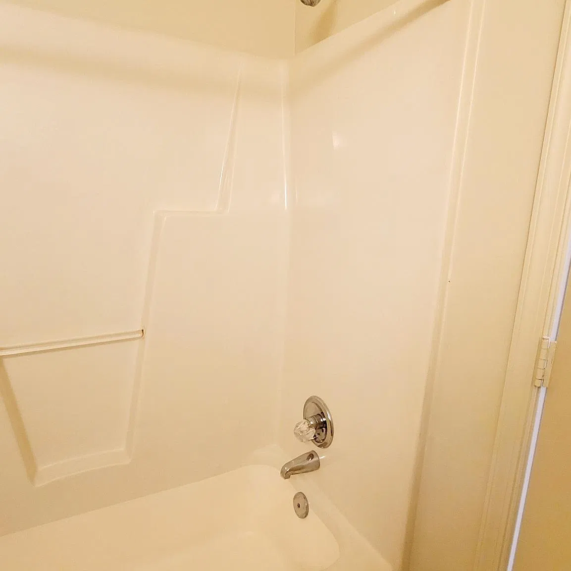 1 bed, 500 sqft, $895 — Photo 2