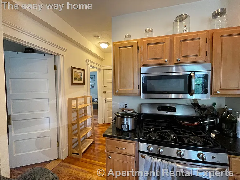 185 Rindge Ave #2 — Photo 3