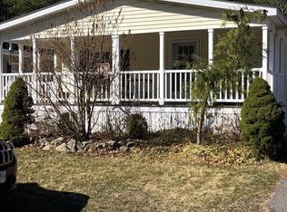 14 Medallion Rd, Holbrook, MA 02343