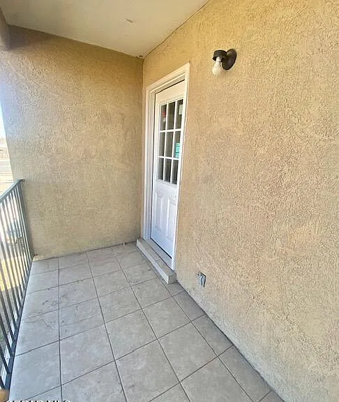 545 East Rd #B — Photo 13