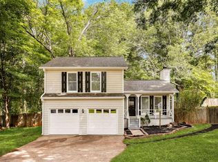 482 Natasha Dr, Auburn, GA 30011