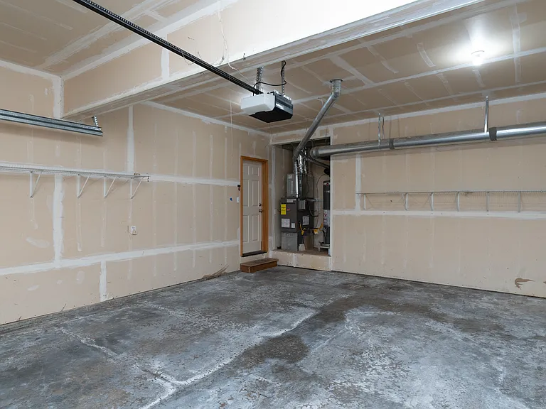 9448 S 196th Pl — Photo 33